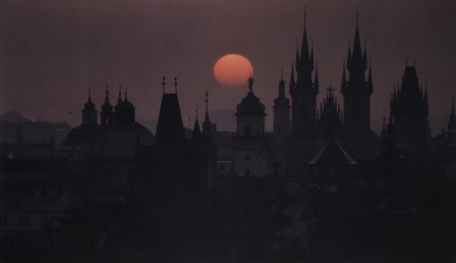 Staroměstské věže, Procházka po Petříně