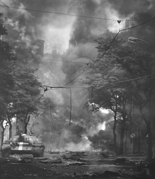 Exploze muničního vozu, Okupace 68