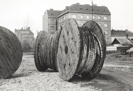 Z cyklu mizející Praha