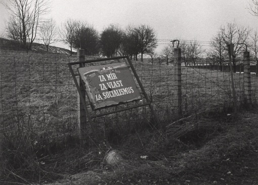 Za mír, za vlast, za socialismus
