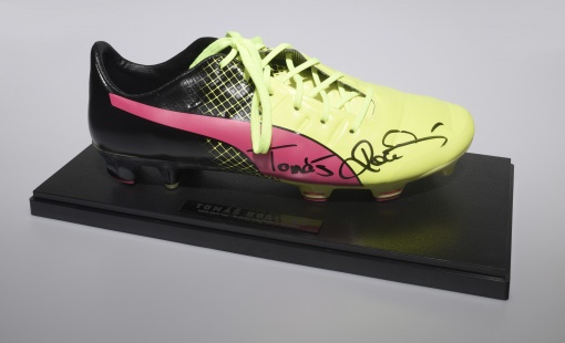 Puma evoPower, autogram