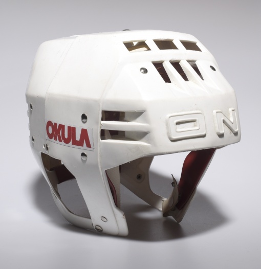 Hokejová přilba OKULA
