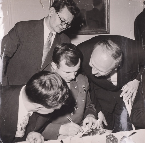 Julius Gagarin, Antonín Zápotocký, ad., 4 ks