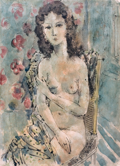 Žena v květinovém pokoji