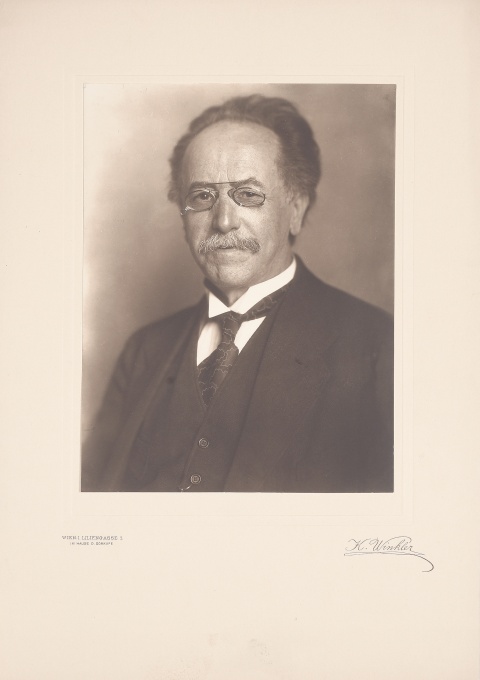 Portrét I.