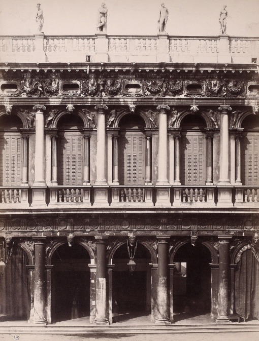 Architektura