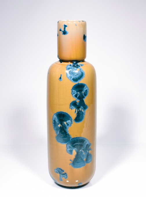 Dlouhá krystalická váza