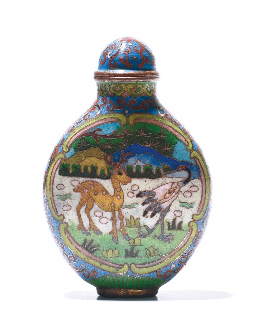 Lahvička na šňupací tabák s motivem jelínka a jeřába