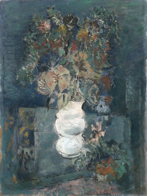 Kytice v bílém džbánu