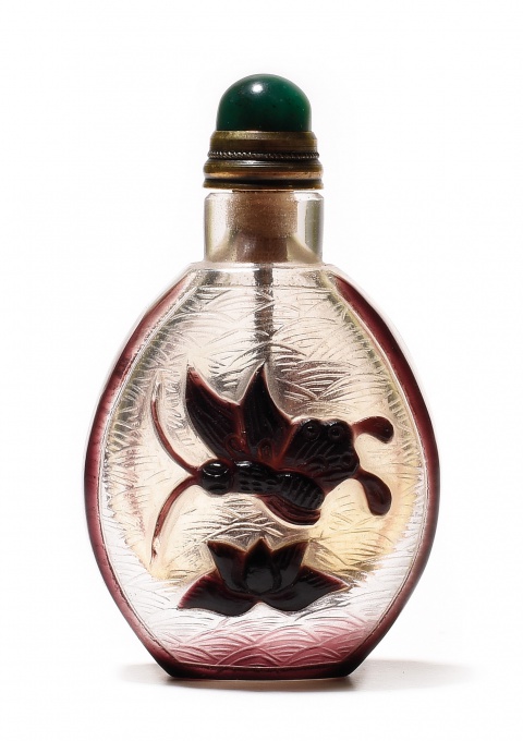 Lahvička na šňupací tabák