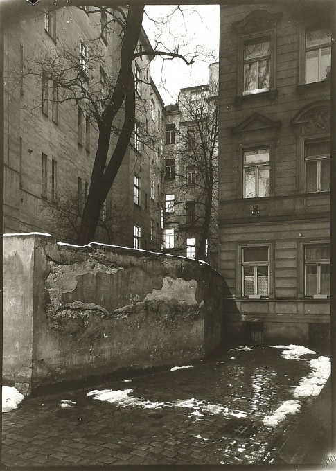 Pštrossova ulice