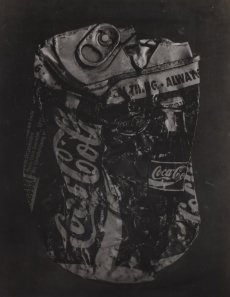 Coca-Cola, z cyklu Opuštěné předměty