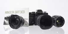 Minolta SRT 303b s popruhem