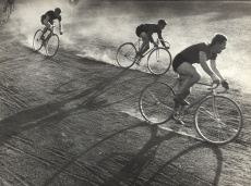 Cyklisté