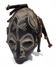 Iniciační maska, Chokwe, Angola