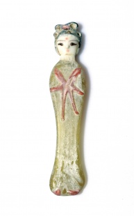 Figurka císařské dámy
