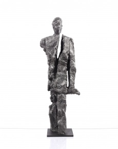 Raněný, ze souboru Strážci lidskosti