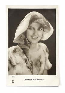 Jeanette Mac Donald