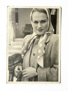 Adina Mandlová, autogram