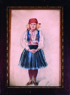 Dívka v kroji