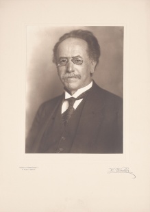 Portrét I.