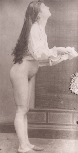 Akt