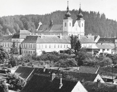 Nová Říše, Klášter