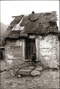 V osadě