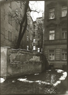 Pštrossova ulice